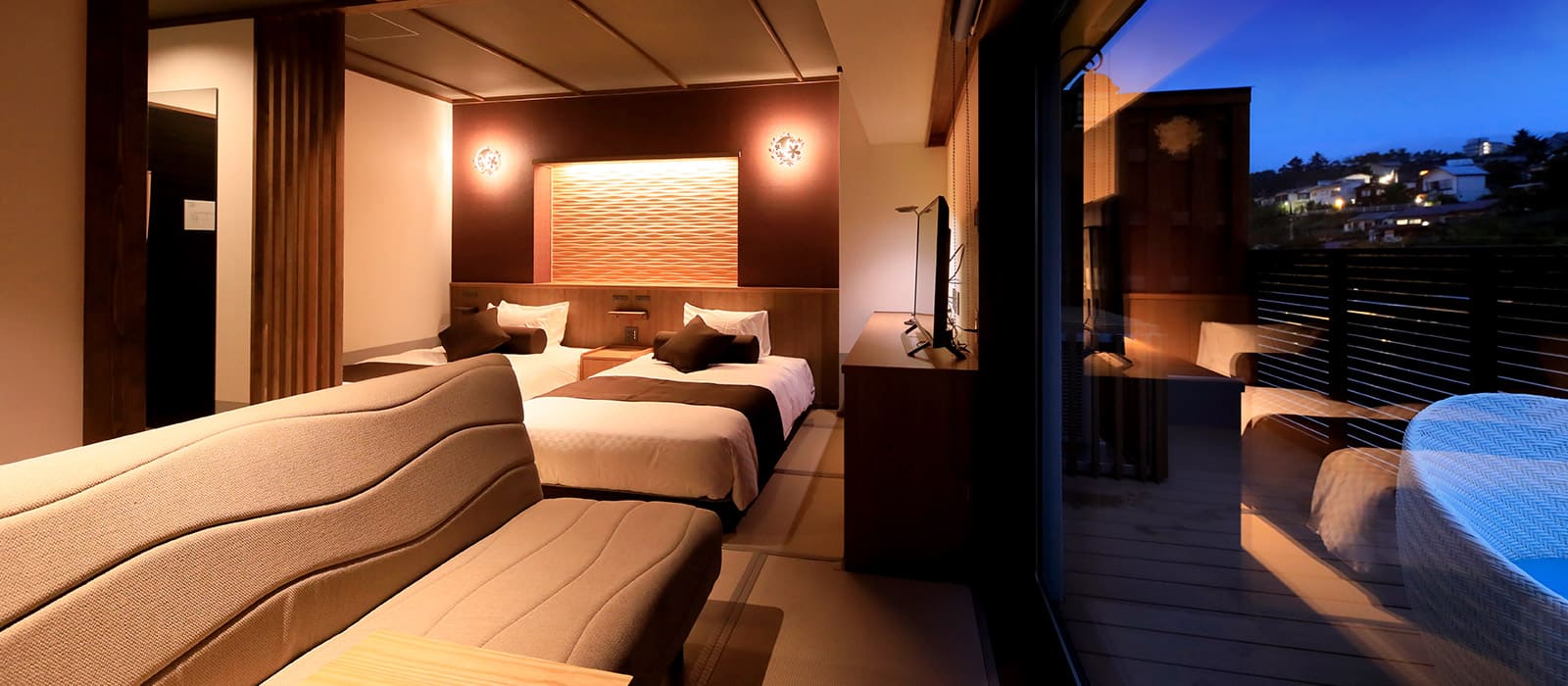 露天風呂付モダン和室